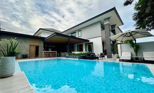 ขายบ้าน Pool Villa 2 ชั้น 4 ห้องนอน 5 ห้องน้ำ หนองปลาไหล (2)