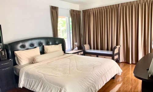 ขายบ้าน Pool Villa 2 ชั้น 3 ห้องนอน 3 ห้องน้ำ พัทยาเหนือ ติดทะเล (2)