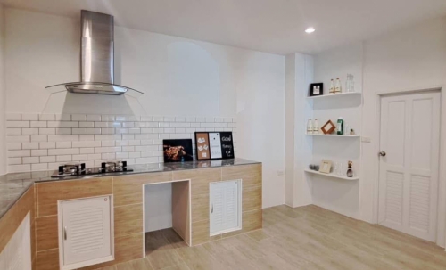 ให้เช่า บ้านเดี่ยว 2 ชั้น 3 ห้องนอน 2 ห้องน้ำ ซอยสยามคันทรีคลับ