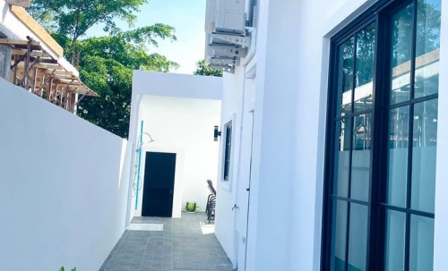 ให้เช่า Pool Villa 2 ชั้น 4 ห้องนอน 5 ห้องน้ำ ซอยสยาม