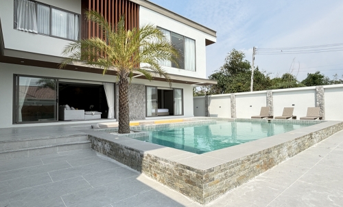 ขาย Pool Villa 2 ชั้น 7 ห้องนอน 8 ห้องน้ำ ห้วยใหญ่ (2)