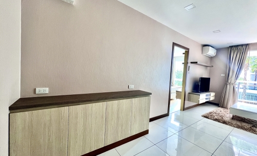 ขายพร้อมผู้เช่า Whale Marina Na Jomtien เวล มารีน่า นาจอมเทียน 1 ห้องนอน วิวสระ (2)