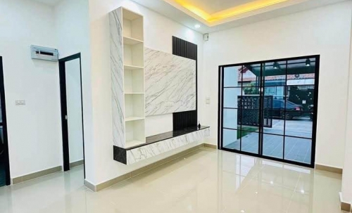 ขาย ทาวน์โฮมชั้นเดียว 2 ห้องนอน 2 ห้องน้ำ ใกล้ถนนสุขุมวิท