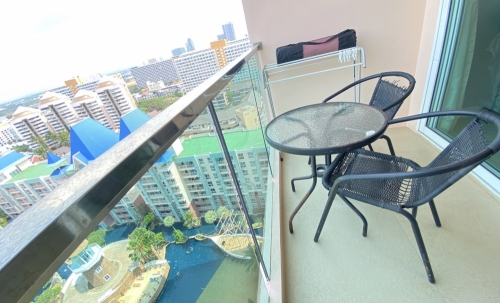 ขาย Grande Caribbean Pattaya แกรนด์ แคริบเบียน พัทยา 1 ห้องนอน วิวสระ (2)