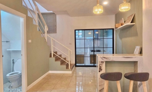 ขายทาวน์โฮม 2 ชั้น 2 ห้องนอน 2 ห้องน้ำ ปัณณธร 3 พัทยา (2)