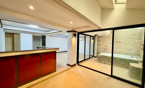 ขาย บ้าน 4 ชั้น 8 ห้องนอน 7 ห้องน้ำ จอมเทียน (2)