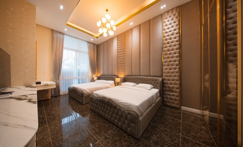 ขาย Pool Villa 2 ชั้น 7 ห้องนอน 8 ห้องน้ำ จอมเทียน