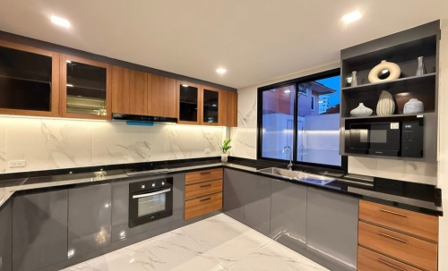 ขาย Pool Villa 2 ชั้น 6 ห้องนอน 7 ห้องน้ำ เอกมงคล ชัยพฤกษ์ 2 จอมเทียน (3)