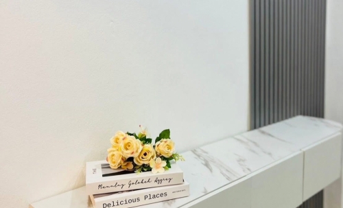 ขาย ทาวน์เฮ้าส์ 2 ห้องนอน 1 ห้องน้ำ เขาน้อย