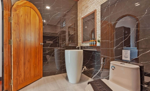 ให้เช่าพูลวิลล่า 5 ห้องนอน 6 ห้องน้ำ พัทยา