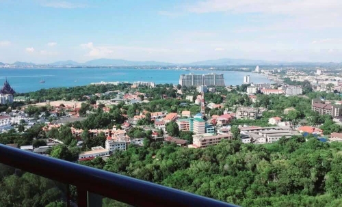 ให้เช่า Zire Wongamat 2 ห้องนอน วิวทะเล