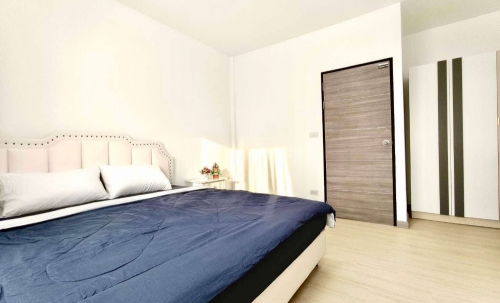 ขายทาวน์โฮม 2 ชั้น 2 ห้องนอน ซอยสยามคันทรีคลับ (2)