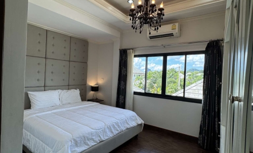 ให้เช่าพูลวิลล่า 3 ห้องนอน บ้านอำเภอ