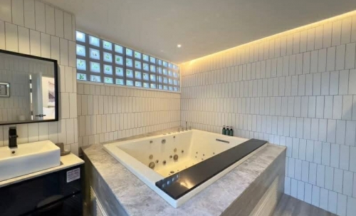 ขาย Pool Villa 5 ห้องนอน 6 ห้องน้ำ นาจอมเทียน (3)