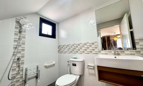 ขายบ้านเดี่ยว 2 ชั้น 4 ห้องนอน พัทยาเหนือ (2)	 Detached house for sale 2 floors 4