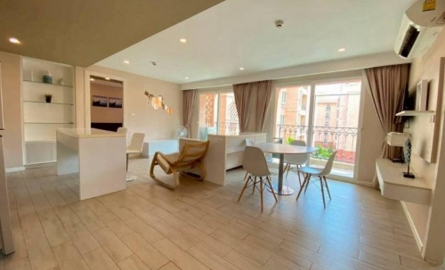 เซเว่นซีส์ รีสอร์ท จอมเทียน