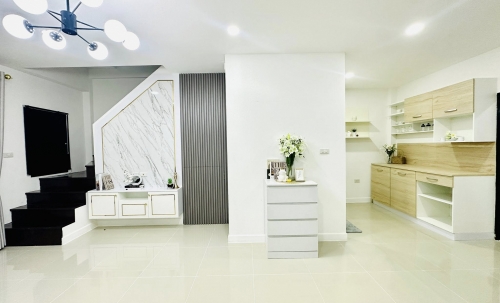 ขาย Town Home 2 ชั้น 3 ห้องนอน 3 ห้องน้ำ เนินพลับหวาน (2)