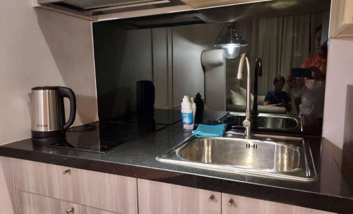 ปล่อยเช่าขั้นต่ำ 6 เดือน Venetian Signature Jomtian เวเนเชี่ยน ซิกเนเจอร์ จอมเทียน 1 ห้องนอน ชั้น 1 วิวสระ