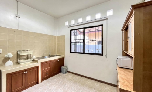 ให้เช่า บ้านเดี่ยว 3 ห้องนอน 2 ห้องน้ำ พัทยา