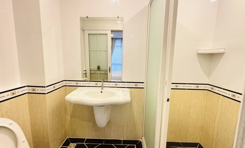 ขาย CC Condo Central Pattaya ซีซีคอนโด พัทยากลาง 1 ห้องนอน วิวสระ (2)