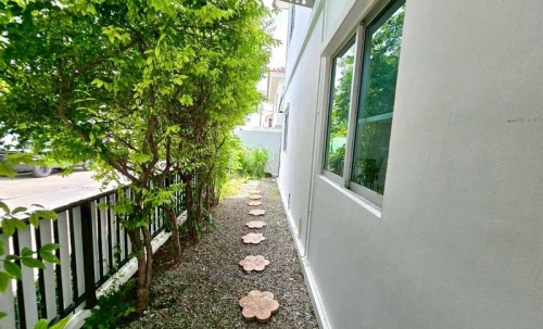 ขาย ทาวน์โฮม 2 ชั้น 3 ห้องนอน 2 ห้องน้ำ เขาน้อย