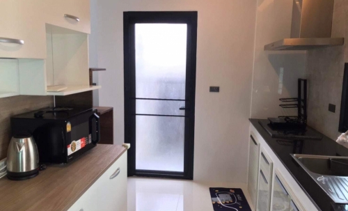 ขายพร้อมผู้เช่าบ้าน Pool Villa 3 ห้องนอน 2 ห้องน้ำ ใกล้โรงเรียนนานาชาติรีเจนท์ หนองปลาไหล (2)