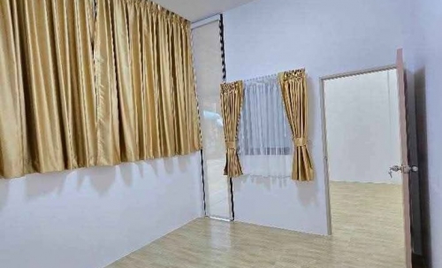 ขาย ทาวน์เฮ้าส์ 3 ห้องนอน 2 ห้องน้ำ พัทยา (2)