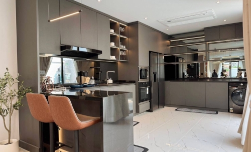 ขายบ้าน Pool Villa 2 ชั้น 4 ห้องนอน 5 ห้องน้ำ จอมเทีย (3)