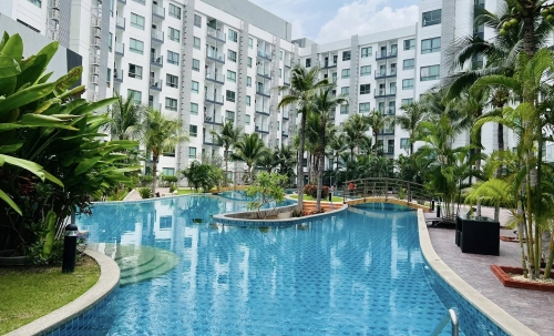 ขาย Arcadia Beach Resort Pattaya อะคาเดีย บีช รีสอร์ท พัทยา 1 ห้องนอน วิวสระ (2)