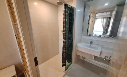 ขาย Seven Seas Jomtien เซเว่นซีส์ จอมเทียน 1 ห้องนอน วิวสระ (2)