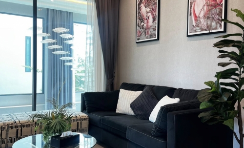 ขายพร้อมผู้เช่า Pool Villa 2 ชั้น 4 ห้องนอน 4 ห้องน้ำ ห้วยใหญ่ (2)