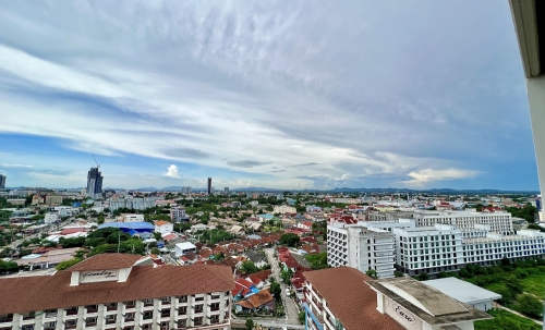 ขาย PKCP Tower Pattaya พีเคซีพี คอนโดมีเนียม พัทยา 3 ห้องนอน วิวสระ (2)