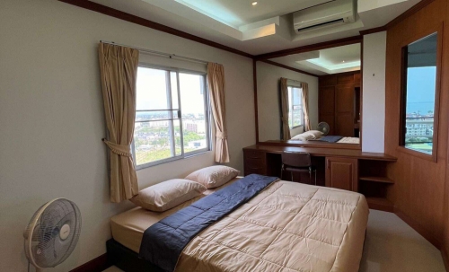ปล่อยเช่ารายปี Rim Haad Condo Jomtien ริมหาด คอนโด จอมเทียน 1 ห้องนอน ชั้น 15 วิวทะเล