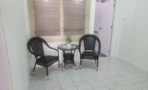 ขายทาวน์เฮาส์ชั้นเดียว 2 ห้องนอน 1 ห้องน้ำ เอกมงคล พัทยา (2)