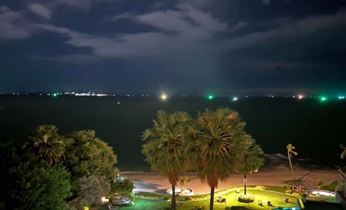 ปล่อยเช่ารายปี The Palm เดอะ ปาล์ม วงศ์อมาตย์ 1 ห้องนอน ชั้น 4 วิวทะเล