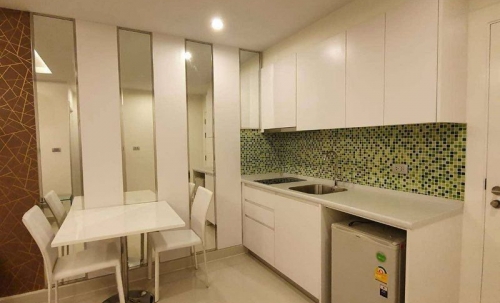 ขายพร้อมผู้เช่า Amazon Residence Jomtien อเมซอน เรสซิเดนซ์ จอมเทียน 1 ห้องนอน วิวเมือง (2)