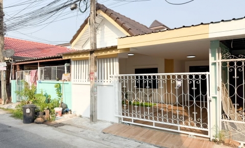 ขาย Town House 2 ห้องนอน 1 ห้องน้ำ เขาน้อย (2)