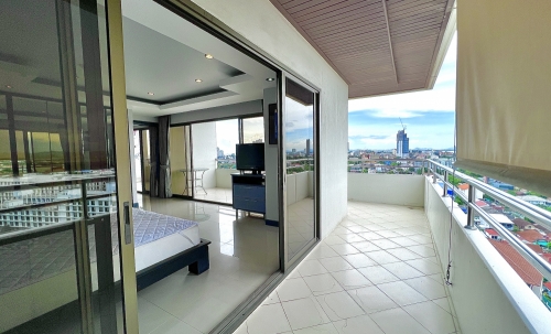 ขาย PKCP Tower Pattaya พีเคซีพี คอนโดมีเนียม พัทยา 3 ห้องนอน วิวสระ (2)