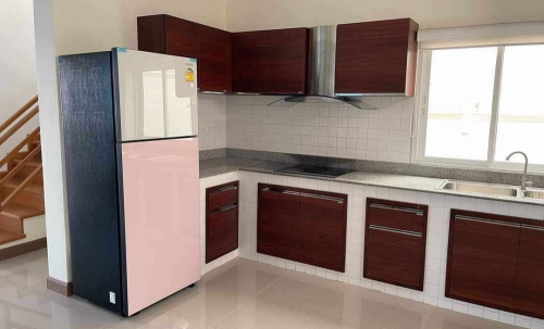 ปล่อยเช่ารายปี บ้านเดี่ยว 2 ชั้น 3 ห้องนอน พัทยาใต้ เขาตาโล