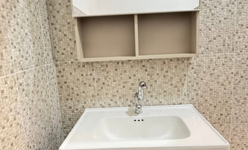 ขาย ทาวน์เฮ้าส์ 2 ห้องนอน 1 ห้องน้ำ เขาน้อย