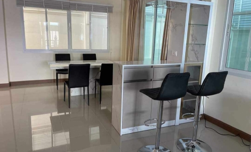 ปล่อยเช่ารายปี บ้านเดี่ยว 2 ชั้น 3 ห้องนอน พัทยาใต้ เขาตาโล