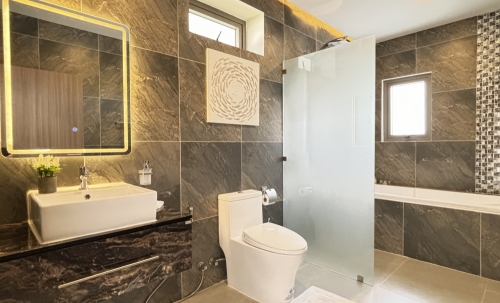 ขาย Pool Villa 2 ชั้น 7 ห้องนอน 8 ห้องน้ำ ห้วยใหญ่ (2)