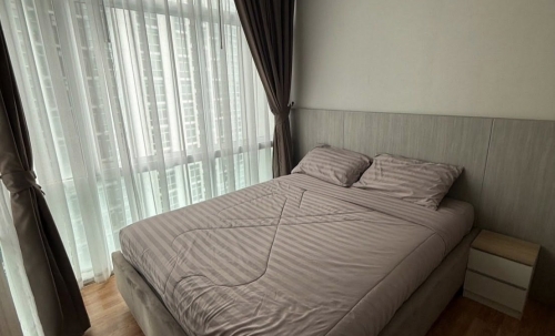 เดอะ ทวิน ทาวเวอร์ จอมเทียน