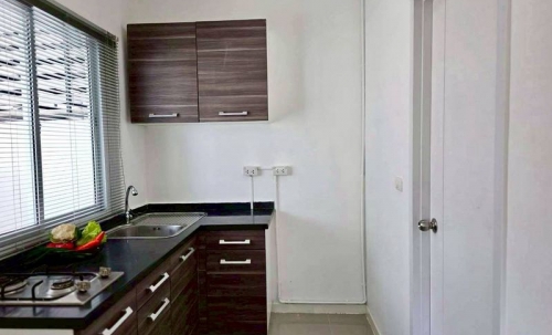 ขาย ทาวน์โฮม 2 ชั้น 3 ห้องนอน 2 ห้องน้ำ เขาน้อย