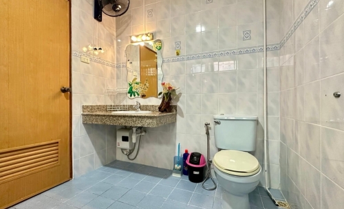 ปล่อยเช่ารายปี บ้านเดี่ยวชั้นเดียว หมู่บ้านเอกมงคล วิลเลจ 3 ห้องนอน 2 ห้องน้ำ ติดเจ้าของ