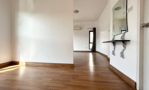 ขายบ้านแฝด 2 ชั้น 3 ห้องนอน 3 ห้องน้ำ บึงวรกิจ (1)