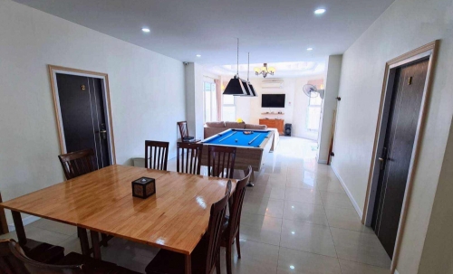 ปล่อยเช่าบ้าน Pool Villa สำหรับทำธุรกิจ 6 ห้องนอน 7 ห้องน้ำ พัทยากลาง