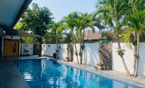 ให้เช่าพูลวิลล่า 3 ห้องนอน ทุ่งกลมตาลหมัน