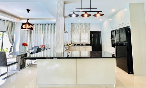 ขาย Pool Villa 2 ชั้น 4 ห้องนอน 4 ห้องน้ำ ห้วยใหญ่ (2)