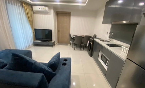 เช่า อาคาเดียคอนติเนนตัล